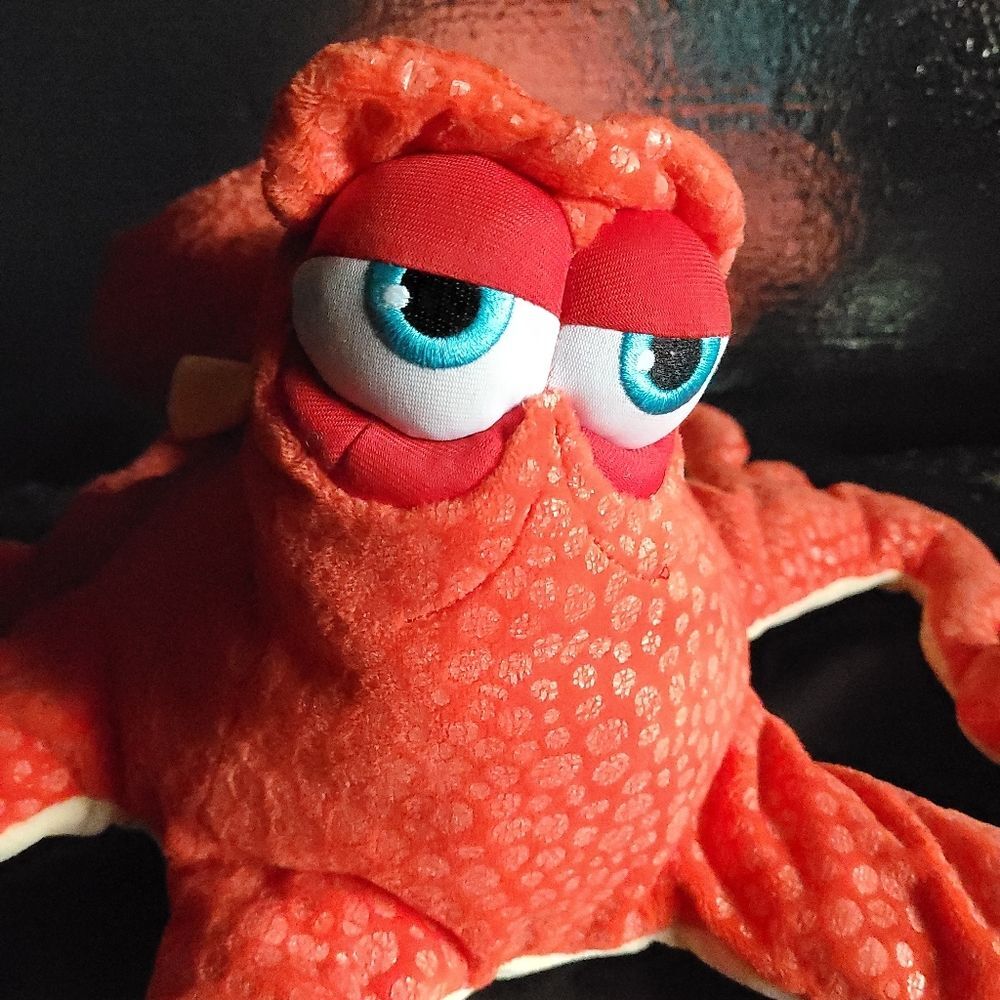 Disney Hank Finding Dory Octopus Plush Doll, 7 inches high, RARE! - Picture 3 of 9